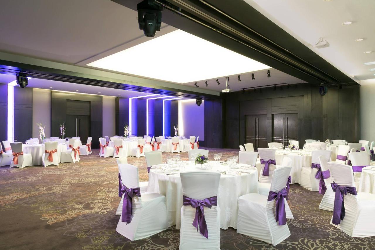 Sheraton Bucharest Hotel Exterior photo The ballroom