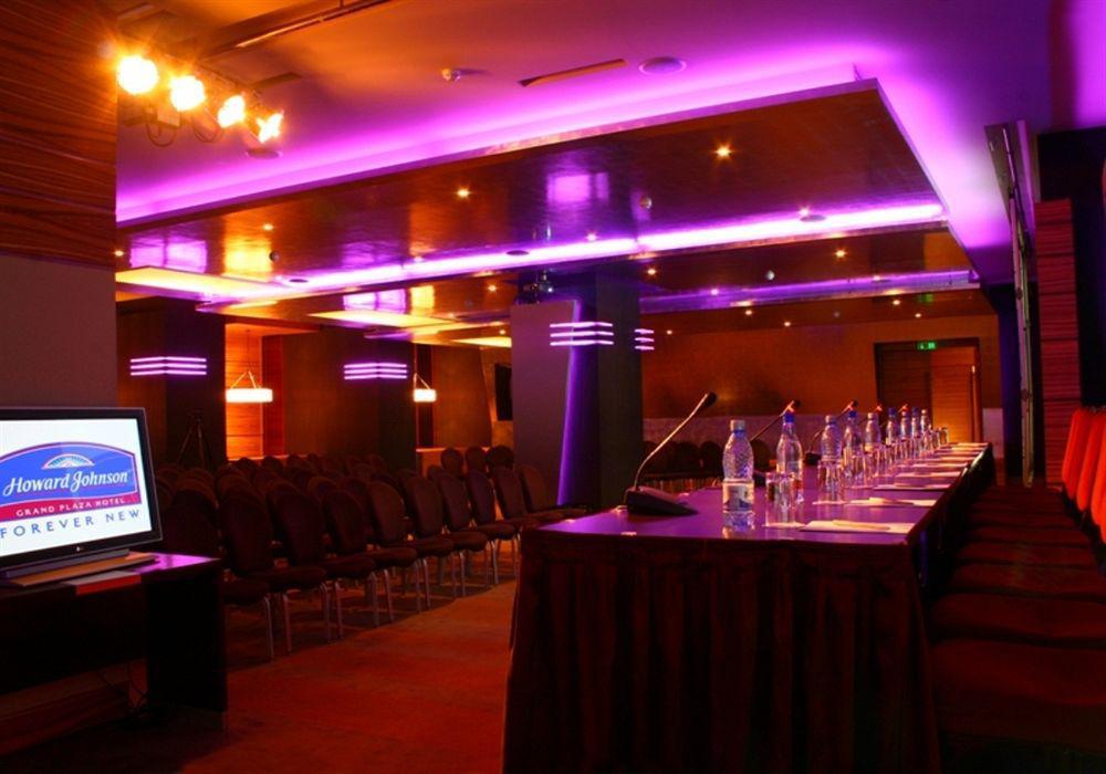 Sheraton Bucharest Hotel Facilities photo The main conference room